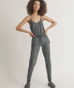 OSS Essentials Skinny Pant