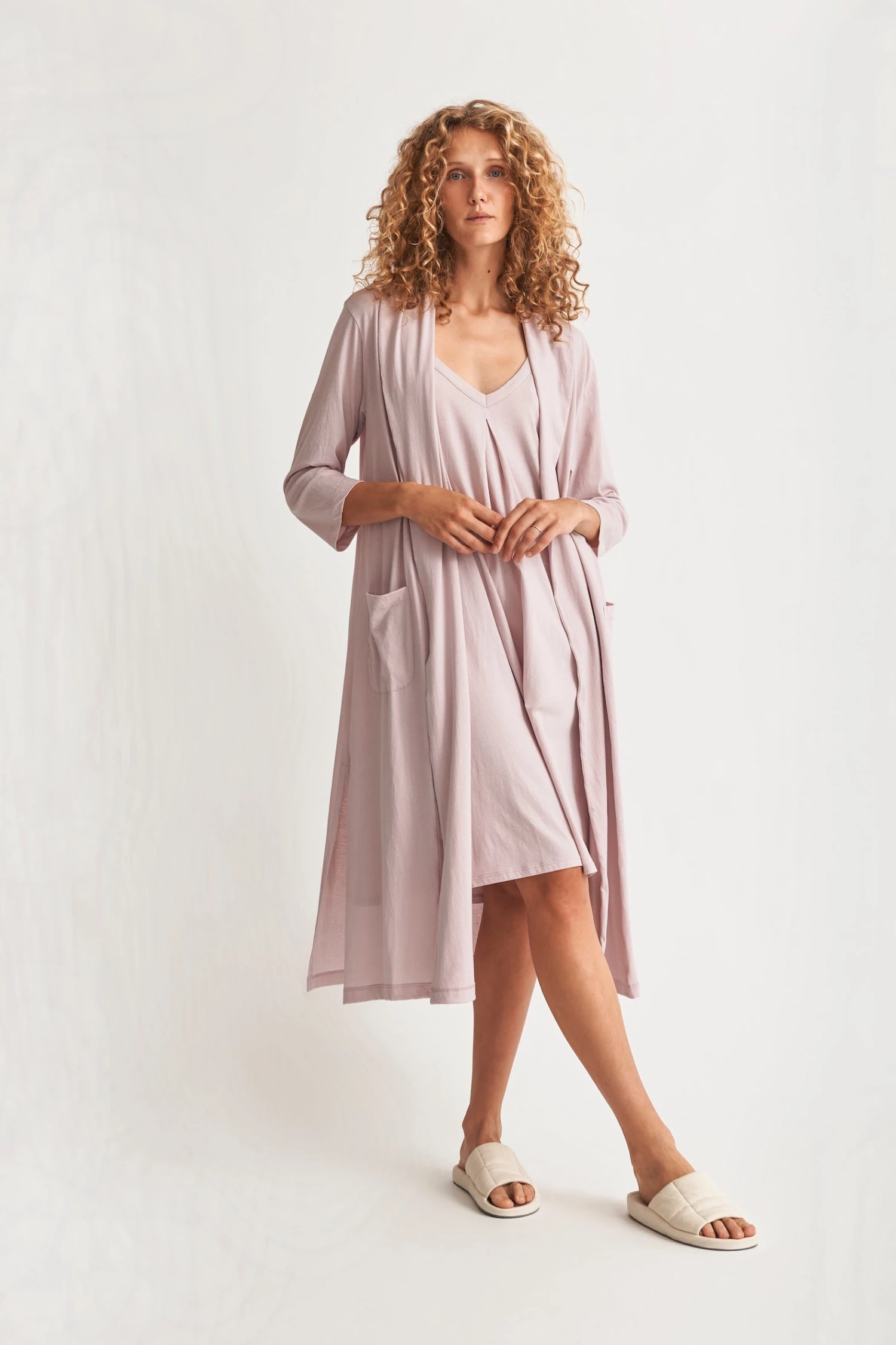 OSS Carina Robe 7 OSS Carina Robe