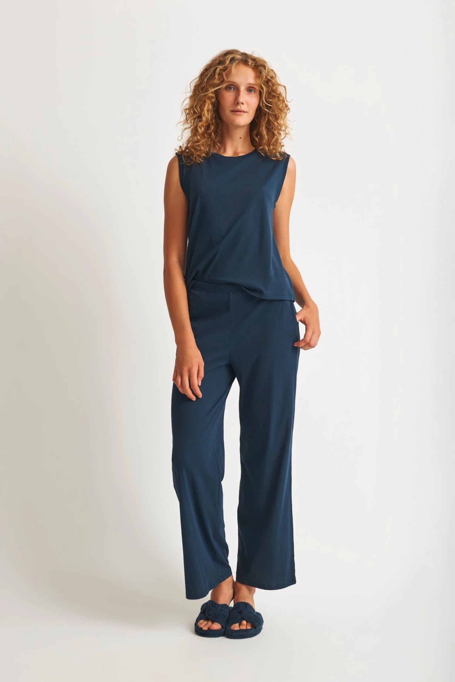 OSS Christine Pant 2 OSS Christine Pant