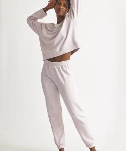 OSS Loungewear Organic Emilie Jogger 11 OSS Loungewear Organic Emilie Jogger