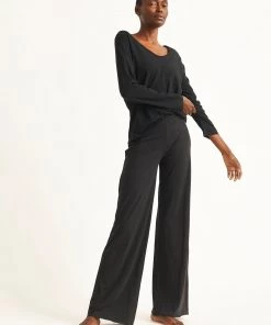 OSS Caleigh Longsleeve Tee