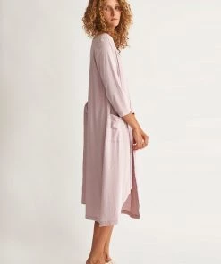 OSS Carina Robe 18 OSS Carina Robe