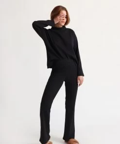 OSS Ilena Flare Pant Loungewear 9 OSS Ilena Flare Pant Loungewear