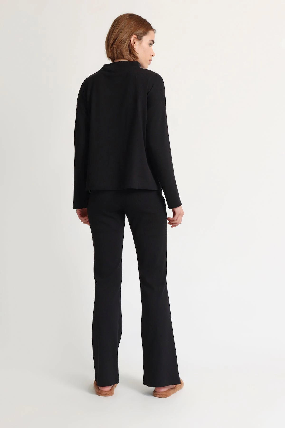 OSS Ilena Flare Pant Loungewear 2 OSS Ilena Flare Pant Loungewear