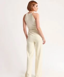 OSS Loungewear Melodie Crop Top