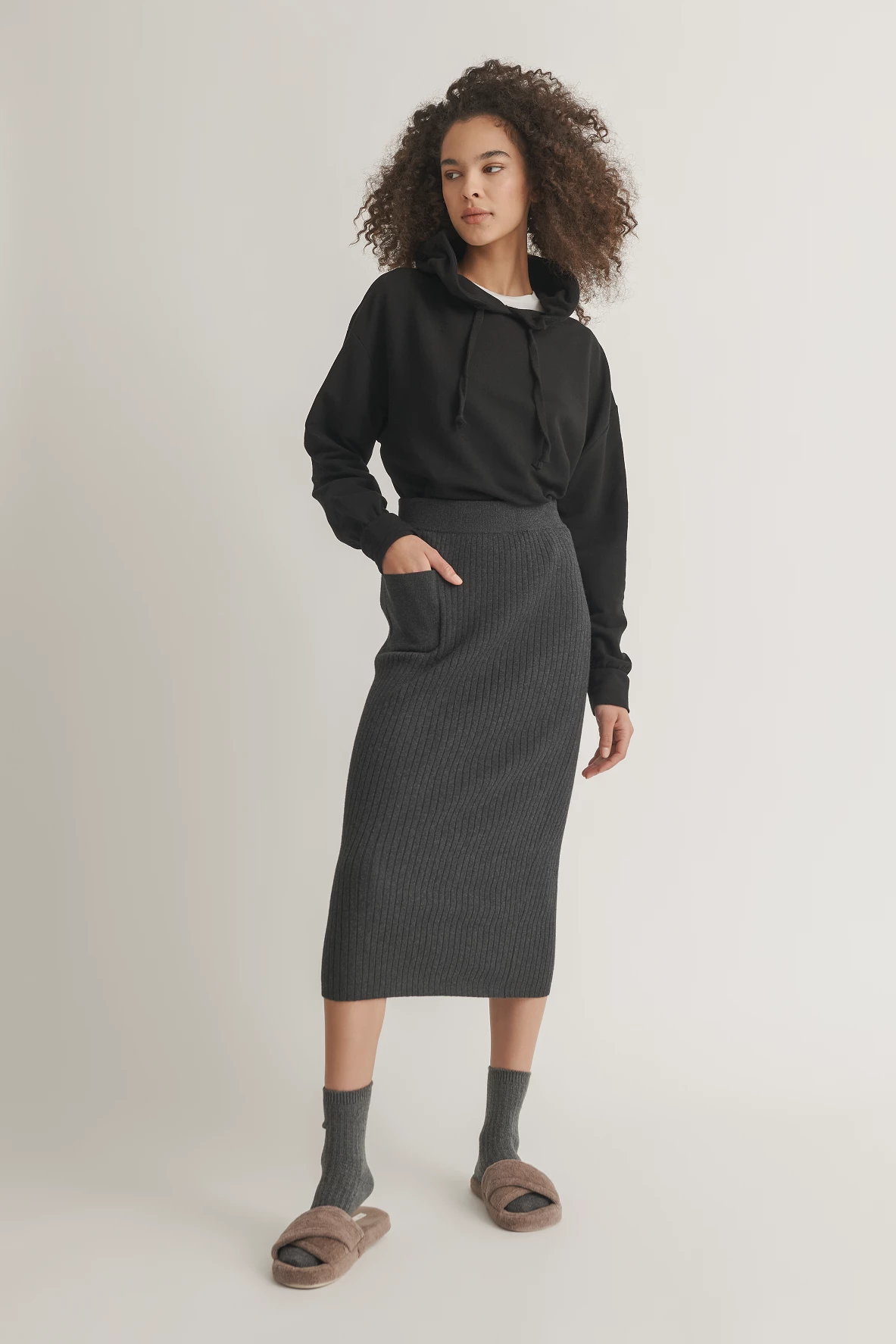 OSS Organic Elsie Hoodie Loungewear 4 OSS Organic Elsie Hoodie Loungewear