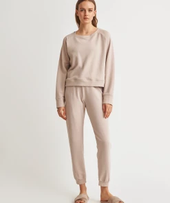 OSS Loungewear Organic Everett Sweatshirt 12 OSS Loungewear Organic Everett Sweatshirt