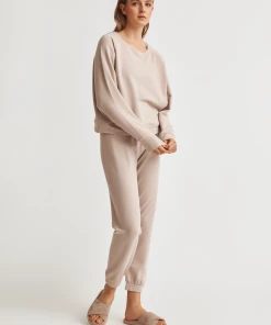 OSS Loungewear Organic Everett Sweatshirt 11 OSS Loungewear Organic Everett Sweatshirt