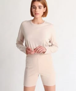OSS Coralie Longsleeve Tee