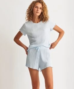 OSS Randi Tee And Short Set