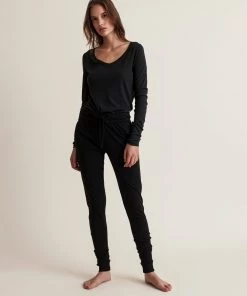 OSS Essentials Skinny Pant 15 OSS Essentials Skinny Pant