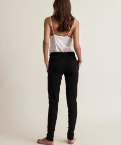 OSS Essentials Skinny Pant 14 OSS Essentials Skinny Pant