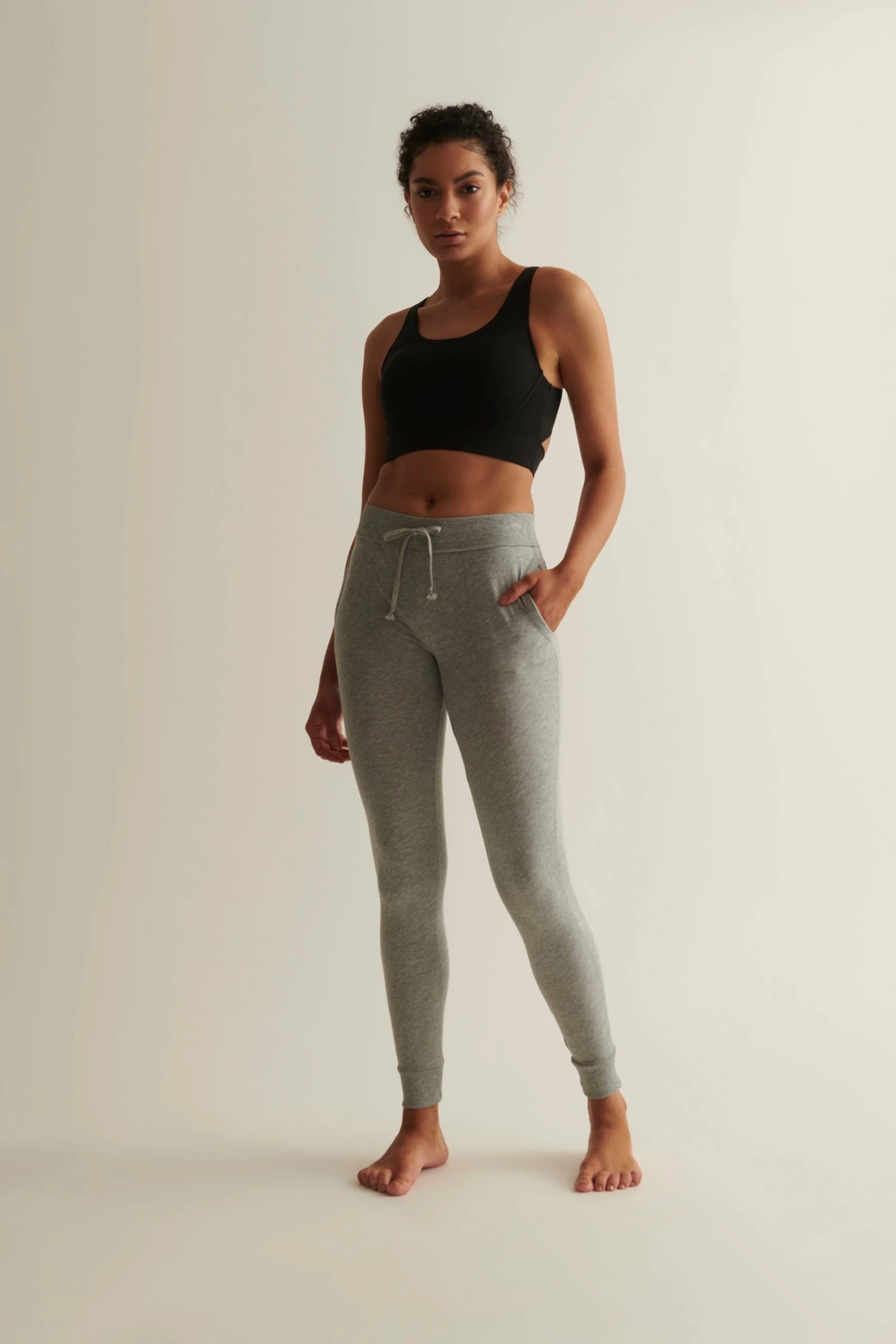 OSS Essentials Skinny Pant 9 OSS Essentials Skinny Pant